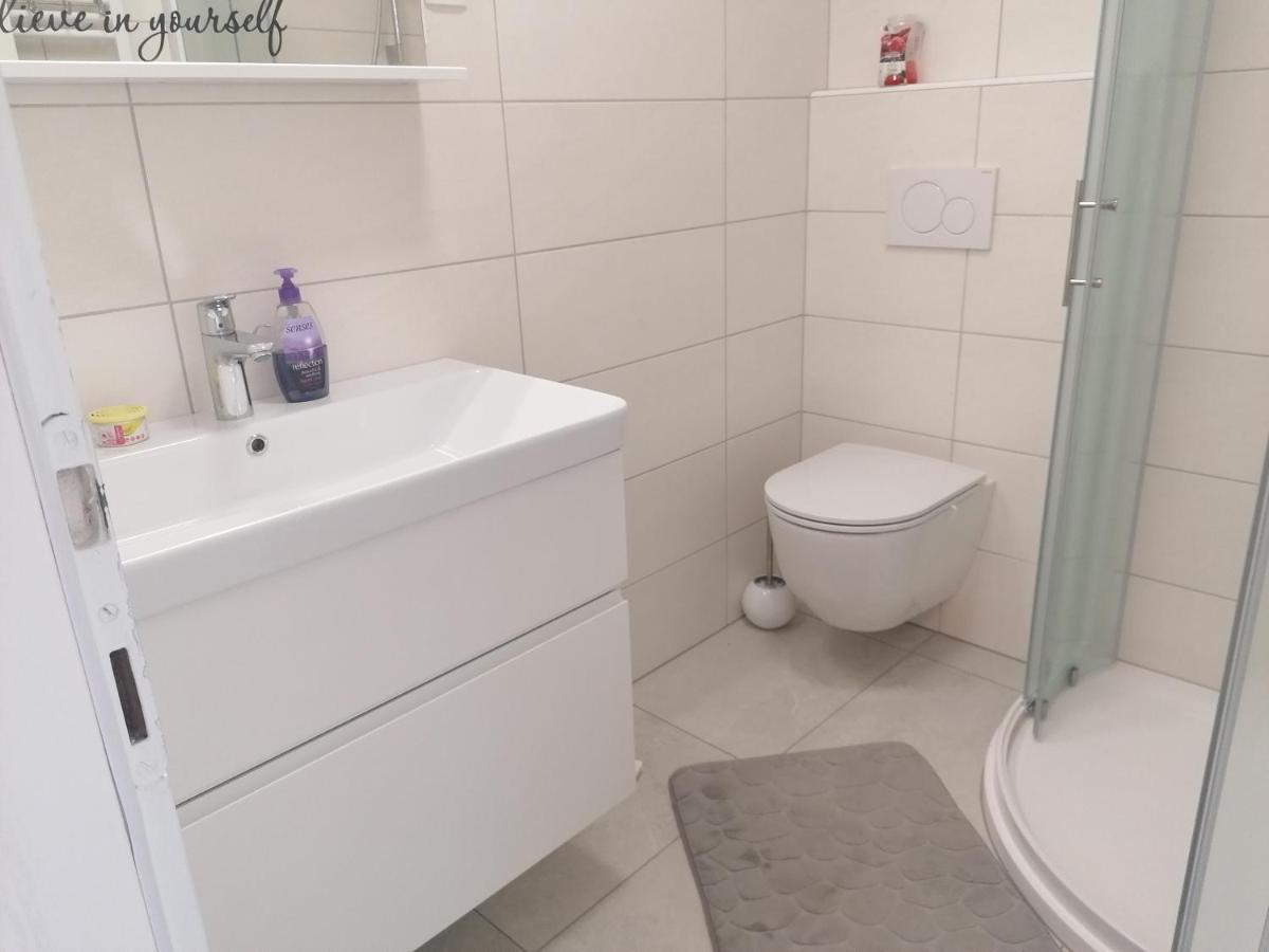 Apartmaji Valter Srpenica Exterior photo
